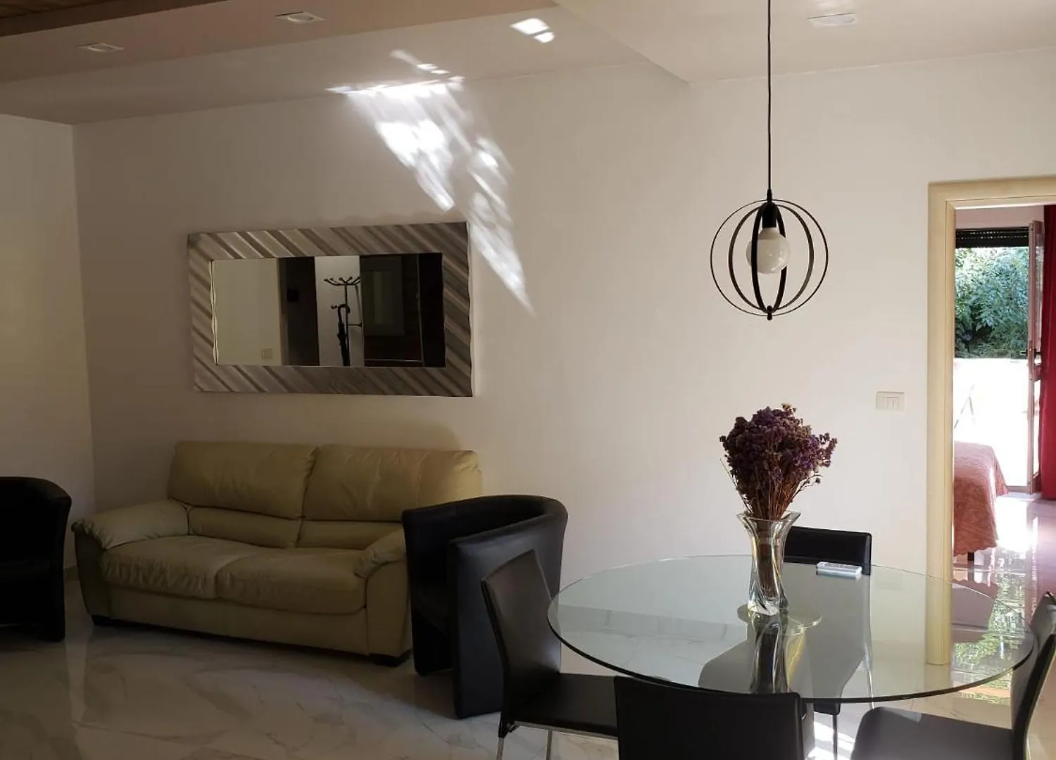 Art Gallery Apartments 2 Tirana