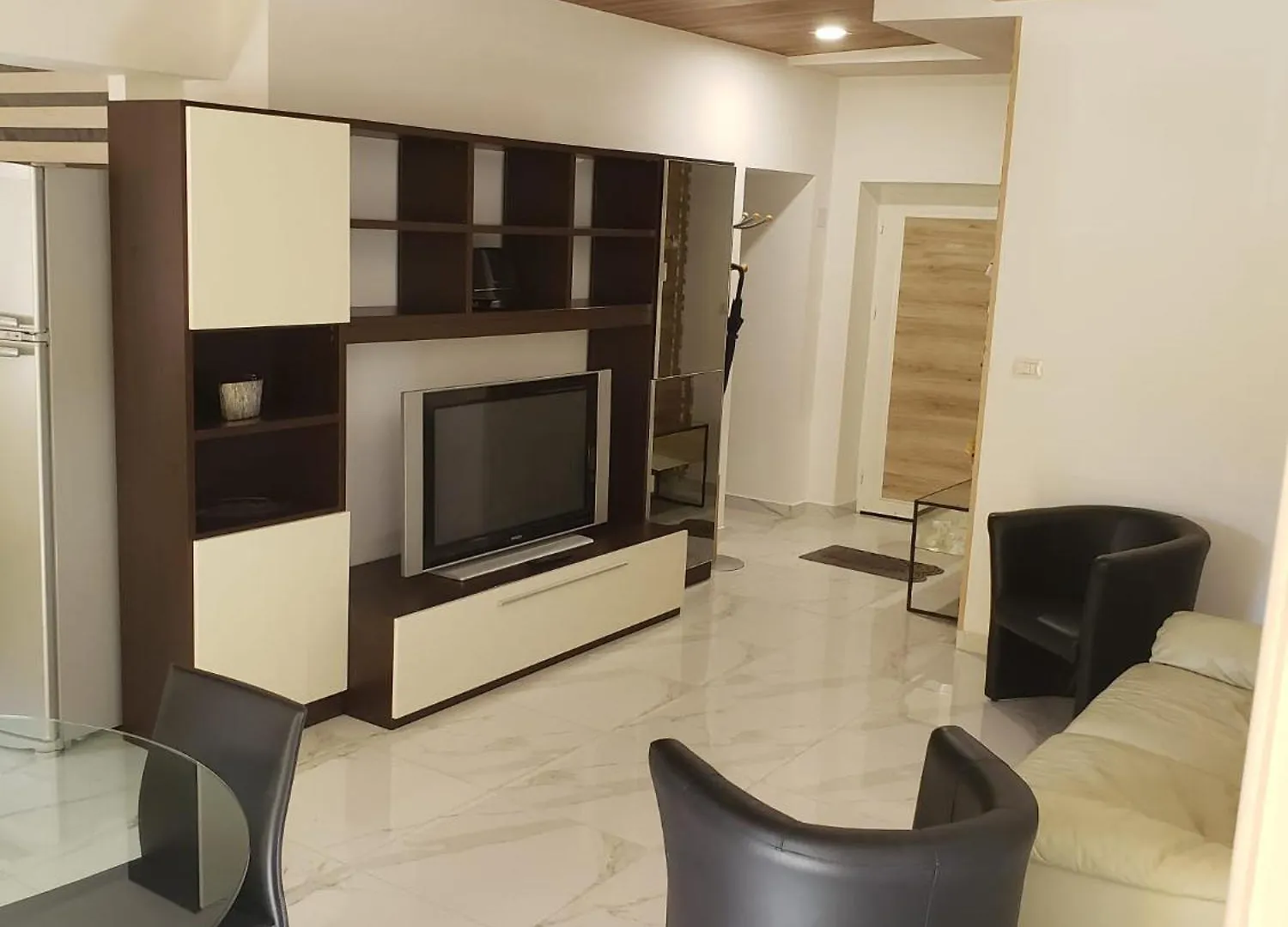 Art Gallery Apartments 2 Tirana