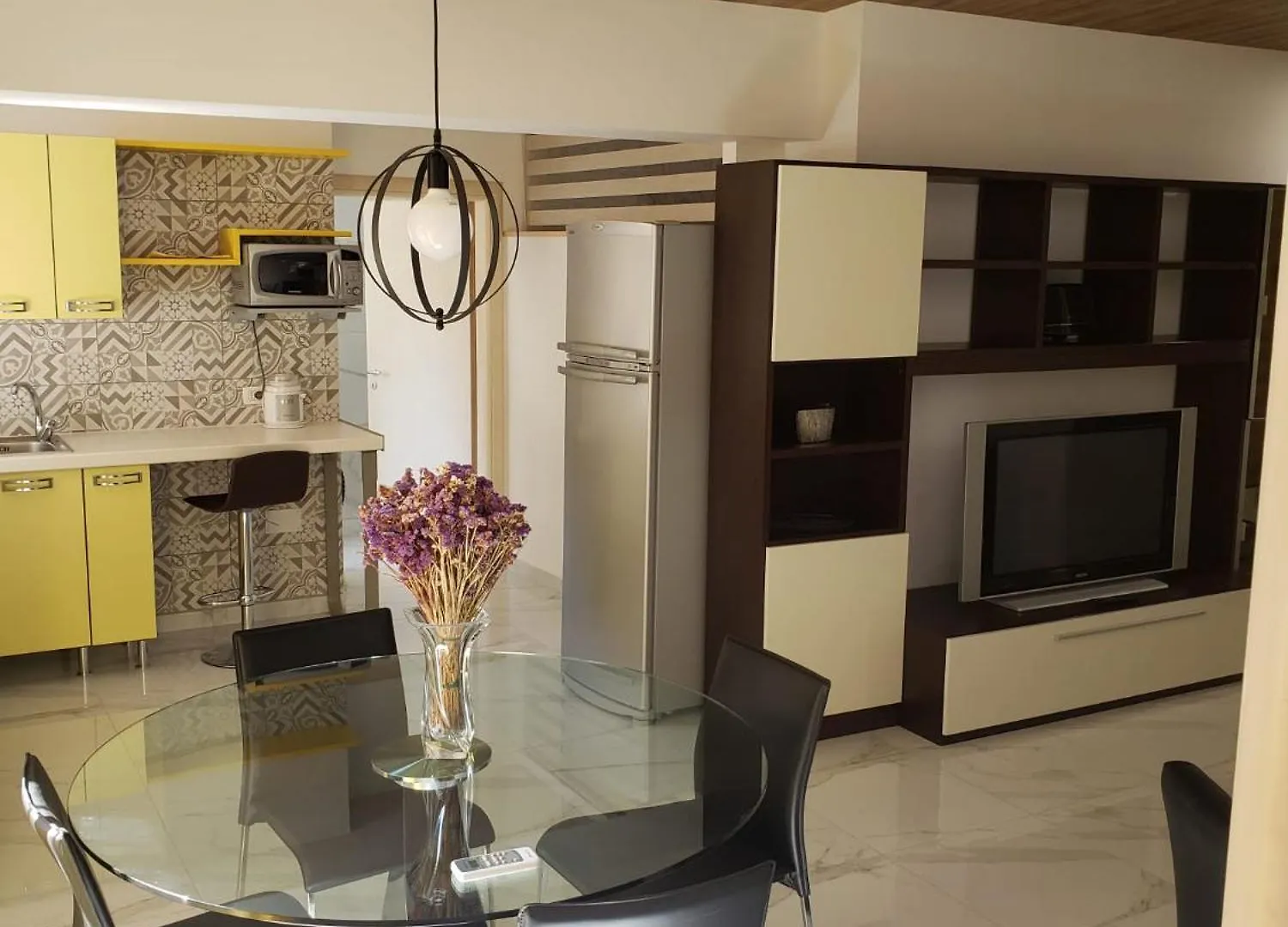 Art Gallery Apartments 2 Tirana