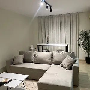 White Apartment, In The Center Of Appartamento